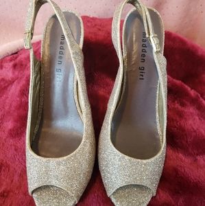 Madden Girl 7.5M Oaklannd Gold Glitter Sling Backs